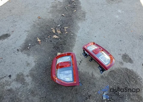 2024 Ford Bronco Sport Heritage z USA, uszkodzony, nr VIN 3FMCR9G6XRRF44127